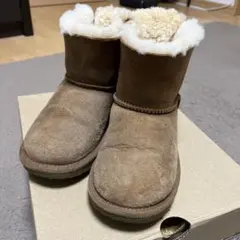 UGG ブラウン リボン付きブーツ20cm