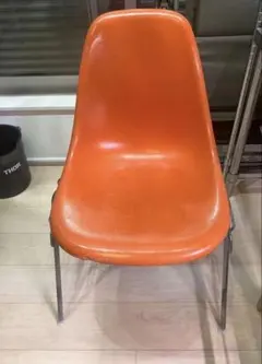 ファイバー入！Shell Chair レッド ファイバーグラス Vitraベース