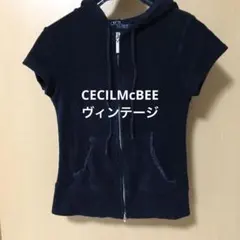 CECILMcBEE 黒 ショート丈　パーカー　y2k 平成女子　ギャル系のサムネイル