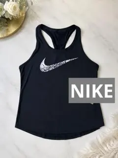 NIKE ブラック黒タンクトップ Mサイズランニングスポーツのサムネイル