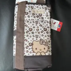アベイル　サンリオ　ハローキティ　日焼けキティ　ヒョウ柄　保冷バッグ