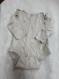 h&m ベージュ ハート模様ロンパース