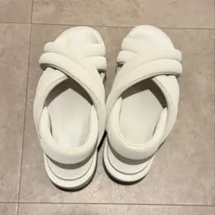 タグ付き新品⭐︎NIKE⭐︎24㎝ ナイキエアマックスアイラ サンダル