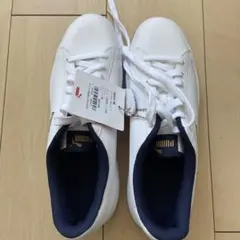 PUMA ホワイト ネイビー スニーカーのサムネイル