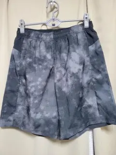 adidas　アディダス　ウーブンパンツ　ショートパンツ ハーフパンツ XL