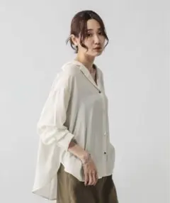 新品未使用 シャツジャケット Mサイズ オフホワイト