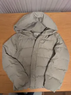 ミントグリーン　フード付き ダウンジャケット