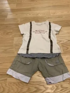 apres les cours サスペンダー柄　トップスとカーキ色 パンツセット