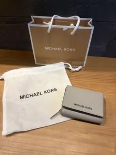 MICHAEL KORS グレー 三つ折り財布