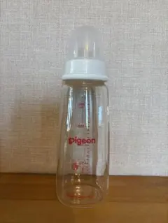 Pigeon ピジョン　スリムタイプ　哺乳びん　240ml