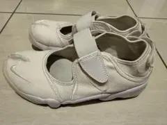 Nike エア リフト ブリーズ 24㎝