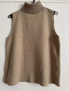 ZARA ベージュ タートルネック ニットベスト