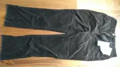 コーデュロイパンツ