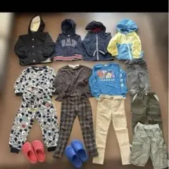 年末セール☆子供用衣類セット（ジャケット・パンツなど）