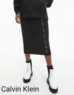 Calvin Klein タイトスカート ロゴ ブラックのサムネイル