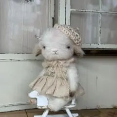 眠目の羊さん アーティストベア 海外作家様 ハンドメイド ぬいぐるみ