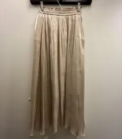 美品BEAMS HEART サテンロングスカート 春 Freeサイズ　ラメ