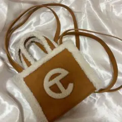 UGG x Telfar ミニショルダーバッグ ブラウン