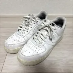 NIKE AIR FORCE 1 ホワイト スニーカー