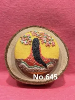 くるみボタン刺繍ヘアゴムorブローチ　お姫様と春の花　和風　桜　和柄