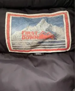 美品✨FIRST DOWN ダウンジャケット Sサイズ オリーブ