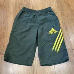 【adidas】ハーフパンツ 140cm