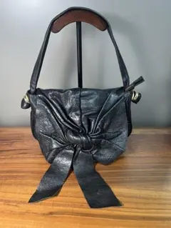 Item thumbnail for item e8f6ffe0-459a-4e15-bbae-84fe9264e946