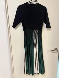 ⭐️美品⭐️FRAY I.D ニットワンピース 半袖 バイカラー