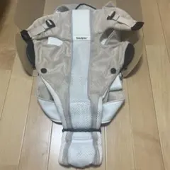 ベビービョルン