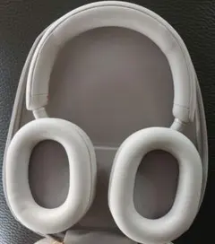 WH-1000XM5 プラチナシルバー