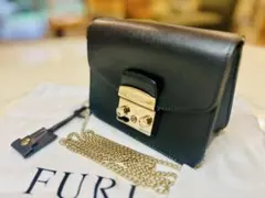 FURLA フルラ メトロポリス ショルダーバッグ 黒 ブラックのサムネイル