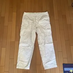 ホワイト カーゴパンツ 複数ポケット