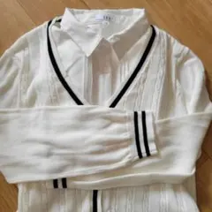 a.v.v ホワイト Vネックカーディガン 　ワイシャツ　セット　１６０