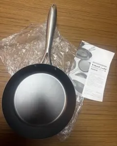 廃盤 evatrio ホワイトライン フライパン 28cm - メルカリ