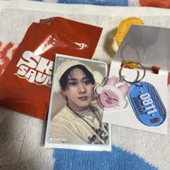 StrayKidsスキズ ランダム サウナ キーホルダー　トレカ　セット