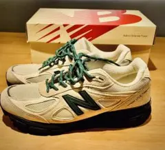 New Balance 990V4 "Macadamia Nut"