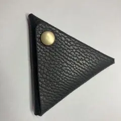 黒いレザー三角形コインケース　新品未使用