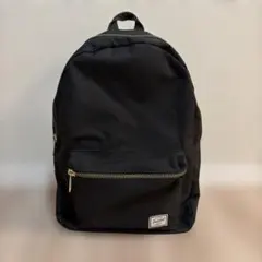 Herschel ブラック　リュックのサムネイル