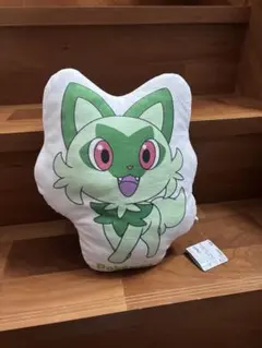 美品☆ポケモン クッション 緑色　ニャオハ　プライズ品　タグ付きのサムネイル