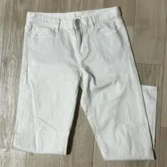 【UNIQLO】ユニクロ スリムボーイフレンドジーンズ 白デニム テーパード