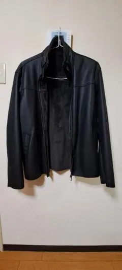 ファーストダウン　フェイクレザージャケット