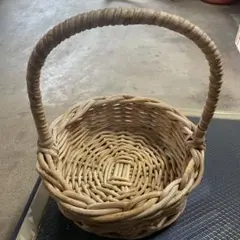 昭和レトロ　持ち手付き籠　籐製品　バスケット