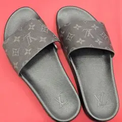 チ*ィ様 Louis Vuitton モノグラムサンダル（破損あり）