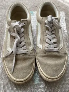 Item thumbnail for item 4d76327a-7524-49ff-86e2-d225b5fc924e