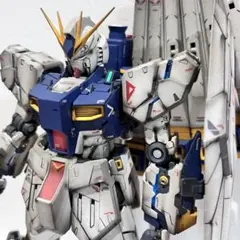 MG 1/100 Hi-νガンダム Ver.Ka 完成品 グラデーション塗装 - メルカリ