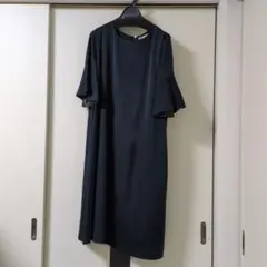 最終価格✨ 23区大きいサイズ ダークグリーン フレアスリーブ ワンピース46