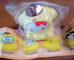 サンリオキャラクターズ　ハローキティ　　　おきあがりマスコット4