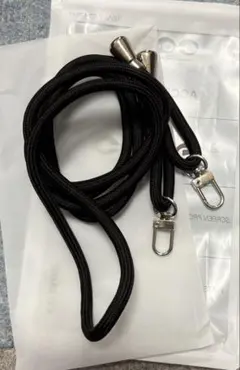 ショルダーストラップ