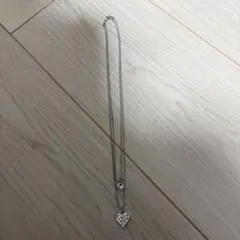 ハート型クリスタルペンダントネックレス