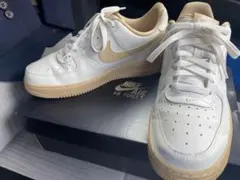 Nike WMNS Air Force 1 '07 8.5